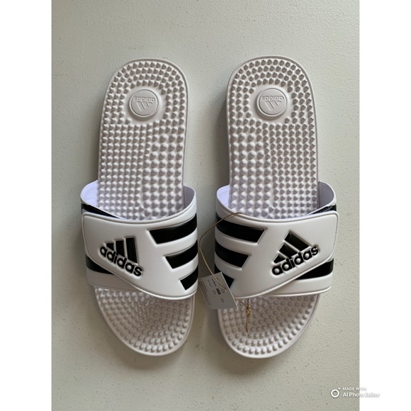 Adidas Adissage Slide Sandals Mens Size 17 Black & White NEW IN BOX - Picture 1 of 10